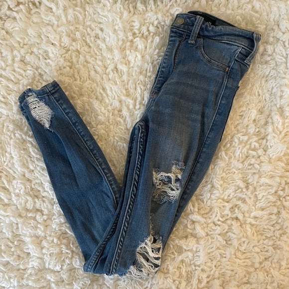 Hollister Jeans Hollister Ripped Skinny Jeans Poshmark